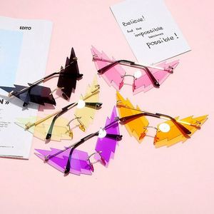 แว่นกันแดดทรงเล็กแฟชั่นใหม่ล่าสุดปี 2021 ป้องกันรังสียูวี 400 กรอบโลหะสำหรับผู้หญิง รูปทรงแสงไฟ - Product Image 6