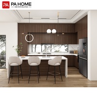 PA 2025 Indonésie automatique laque stockage cuisine armoire murale contreplaqué île pour Villa