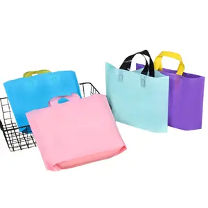 Bolsa de asa de bucle suave reutilizable personalizada, bolsa de pie con impresión de huecograbado, plástico reciclable para compras, Asa de plástico suave