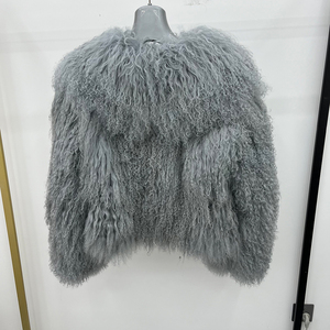 <span class=keywords><strong>Cappotto</strong></span> Corto in Vera Pelliccia di Agnello Mongolo per Donna, Collo Rovesciato, Alta Qualità, Vendita all'Ingrosso - Product Image 6