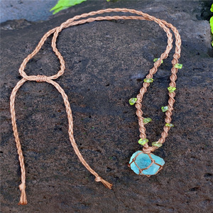 Bracciale e Collana in Rete Intrecciata con Cristallo Minerale Fluorite Grezza, Stile Foresta con Vite Intrecciata Fatta a Mano - Product Image 2