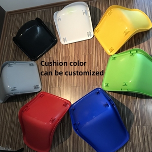 Silla de oficina apilable de plástico con estructura metálica ergonómica y colorida, con gancho, para sala de conferencias, reuniones, aeropuerto, venta al por mayor - Product Image 5