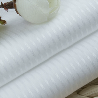 Tissu de chemise blanc en coton peigné double épaisseur 120S, jacquard rayé, respirant, traité à l'ammoniaque liquide, facile d'entretien, pour la confection sur mesure de vêtements de bureau