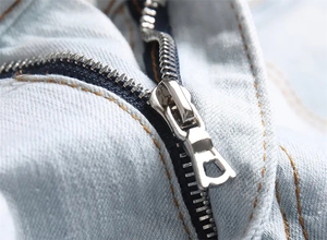 <span class=keywords><strong>Abbigliamento</strong></span> da strada Jeans da uomo con stampa a vernice blu Jeans da uomo pantaloni <span class=keywords><strong>Hip</strong></span> <span class=keywords><strong>Hop</strong></span> firmati Jeans firmati Slim - Product Image 2
