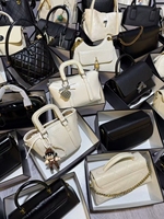 Vente en gros de sacs à main de marque d'occasion, sacs à main de luxe de marque mixte, nouveaux sacs à main de luxe pour femmes, boîte premium, sacs à main à volants, trois sangles, portefeuille d'occasion