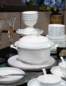 <span class=keywords><strong>Service</strong></span> de table de luxe en porcelaine fine à bord doré, <span class=keywords><strong>72</strong></span> <span class=keywords><strong>pièces</strong></span>, style européen, <span class=keywords><strong>vaisselle</strong></span> blanche pour mariage et banquet - Product Image 5