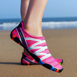Chaussures aquatiques d'extérieur légères et à séchage rapide pour la plage, la randonnée, la pêche, le fitness, la danse et la conduite, antidérapantes - Product Image 1