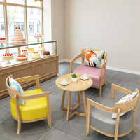 Mobilier de restaurant moderne, ensemble table et chaises pour pâtisserie, café, salon de thé, banquette en bois avec table et chaises pour café