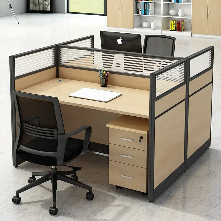 China Hersteller Direct Holz Schreibtisch Schreibtisch Design gebogen Büro Trennwand 1/2/4/6 Person Workstation Büro Trennwand