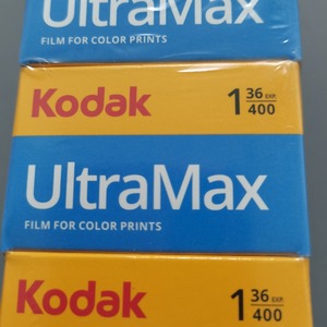Film couleur <span class=keywords><strong>Kodak</strong></span> UltraMax 400 135, 28 ans, 36 expositions, 35 mm. - Product Image 3
