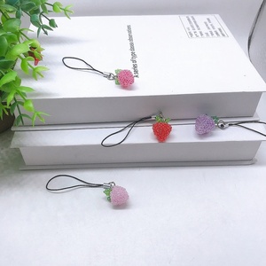 Llavero de Frambuesa Pequeño y Bonito, Hecho a Mano, con Cuentas de Semillas, para Bolso de Mujer, Cadena para Teléfono, Accesorios de Decoración, Regalo de Cumpleaños DIY - Product Image 2