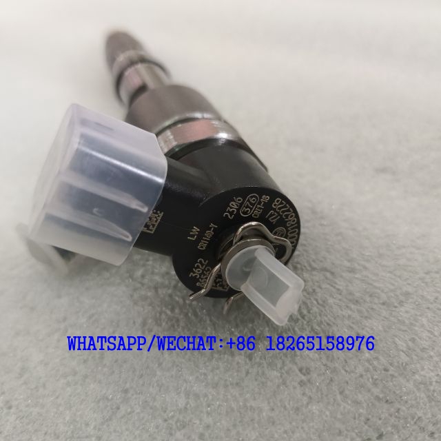 Original WP4 WP6 TD226B Diesel Engine Fuel Injector 1000186222B