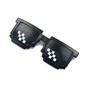Gafas de sol polarizadas doradas con letras divertidas, montura completa, estilo mosaico, para niños, estilo <span class=keywords><strong>anime</strong></span>, modernas, hipster, al por mayor - Product Image 3