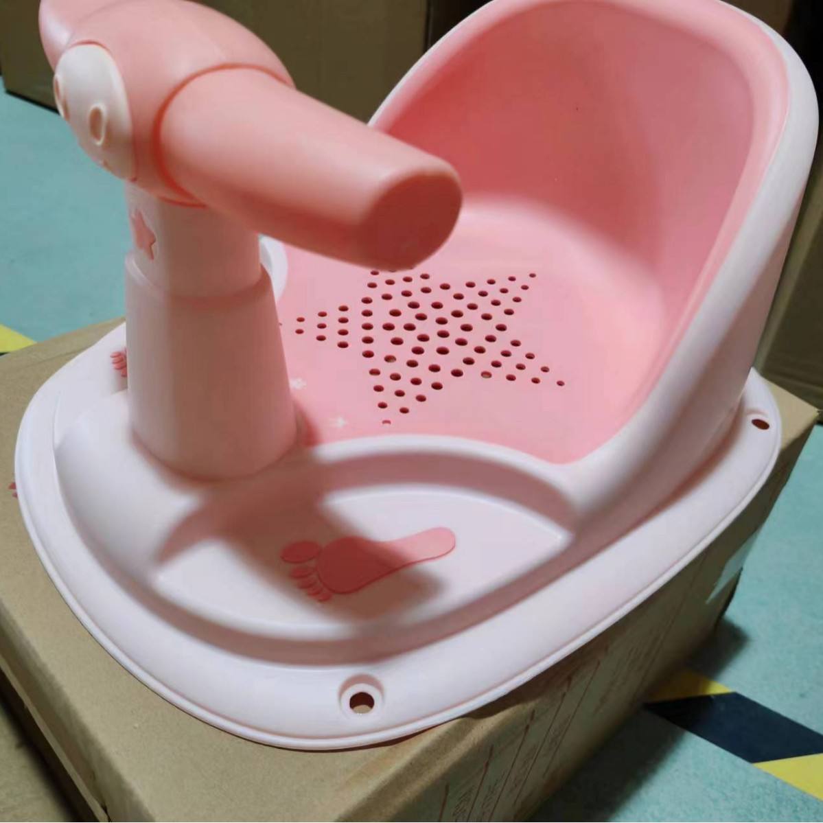 Tabouret de bain rose cinq étoiles (avec un smiley)