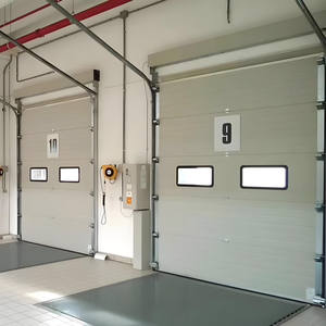 Porte de garage sectionnelle électrique à levage élevé avec fenêtre de visualisation pour les zones de chargement industrielles à usage intensif - Product Image 5