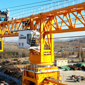 Grue à <span class=keywords><strong>tour</strong></span> à plateforme super grande Dahan DH2500 200 tonnes hauteur max. 280m, composants essentiels du moteur à engrenages certifiés ISO CE GOST, garantie 1 an - Product Image 4