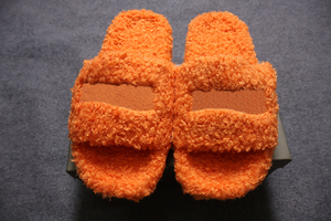 Productos para Dropshipping 2026, Pantuflas Unisex Cálidas y Peludas, Sandalias Personalizadas Bordadas para Uso Diario en el Hogar para Hombres y Mujeres - Product Image 1