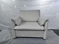 Fauteuil lounge large et rembourré