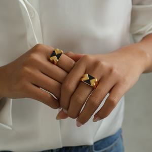 Anillo de Moda Estadounidense de Alta Gama, Oro de 18K, Acero Inoxidable Ajustable, Rojo de Tendencia para Mujer, Paquete de Anillos, Joyería al por Mayor, Talla <span class=keywords><strong>5</strong></span> - Product Image 3