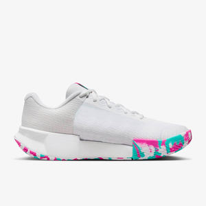 Chaussures de tennis à rayures verticales blanches et noires, empeigne en mesh, structure en bloc, antidérapantes, pour terrains durs - Product Image 2