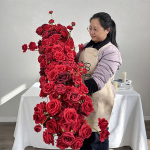 Décoration de bureau haut de gamme, chemin de table rouge foncé, fleurs artificielles pour la décoration de mariage et d'hôtel - Product Image 6