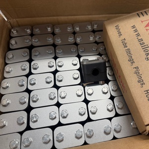 Collier <span class=keywords><strong>de</strong></span> serrage hydraulique standard <span class=keywords><strong>de</strong></span> haute qualité pour tuyaux, attaches légères, colliers <span class=keywords><strong>de</strong></span> serrage en PP, quincaillerie plaquée, collier <span class=keywords><strong>de</strong></span> serrage pour tuyau hydraulique - Product Image 3