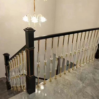 Luxuriöse Aluminium-Kunst-Säule für Villen-Treppen, Balkongeländer, Aluminiumlegierung-Treppenpfosten, Heim-Geländerzubehör