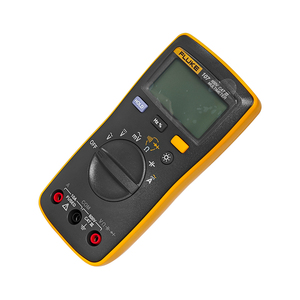 Testeur de tension et de courant AC automatique 107 avec précision de (0,5 % + 3) pour la mesure de tension 600 V et de courant 10 A - Product Image 4