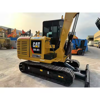 Mini-excavatrice Caterpillar 305.5E d'occasion, 5 tonnes, moteur, boîte de vitesses, commande hydraulique précise, mouvements combinés bien coordonnés, bon état