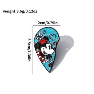 Broche creativo de Mickey Mouse de Anime, insignia de Metal bonita en forma de corazón con chapado en oro, accesorios de ropa impresos digitales grabados - Product Image 6