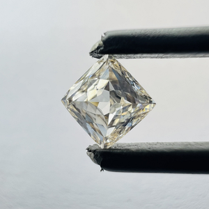 Diamant blanc de clarté VS1 cultivé en laboratoire, pierre non montée pour la fabrication de bagues personnalisées, finition brillante et scintillante - Product Image 3