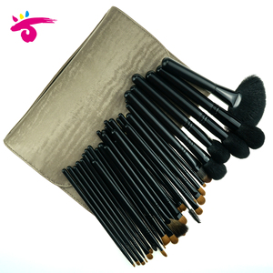Usine professionnelle Personnalisée Outil Fondation Fard À Paupières <span class=keywords><strong>Crayon</strong></span> À Lèvres 32 PIÈCES Maquillage Brosse Ensemble - Product Image 2