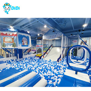 Parc d'attractions intérieur pour enfants : Piscine à balles personnalisée, Piscine à sable, Lit de saut et d'escalade, Château gonflable - Product Image 1