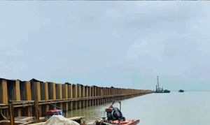 ราคาโรงงาน แผ่นเหล็กม้วนร้อน Pu32-1 Pu32+1 Pu 32 Larssen สำหรับงานเสาเข็ม - Product Image 5