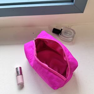 กระเป๋าเครื่องสำอางทำจากผ้าฝ้ายลายต่างๆพิมพ์8นิ้วทั้งด้านในและด้านนอก - Product Image 2