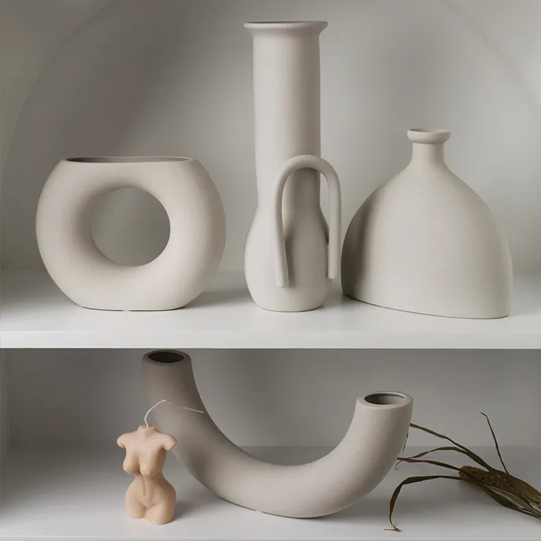 Оптовая продажа на заказ милый современный фарфор Роскошный домашний декор нордическая ваза для цветов керамические украшения аксессуары