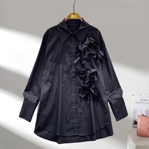 Blusa de Cuello Alto para Mujer con Diseño Floral 3D, Sensación Premium, a la Moda - Product Image 2