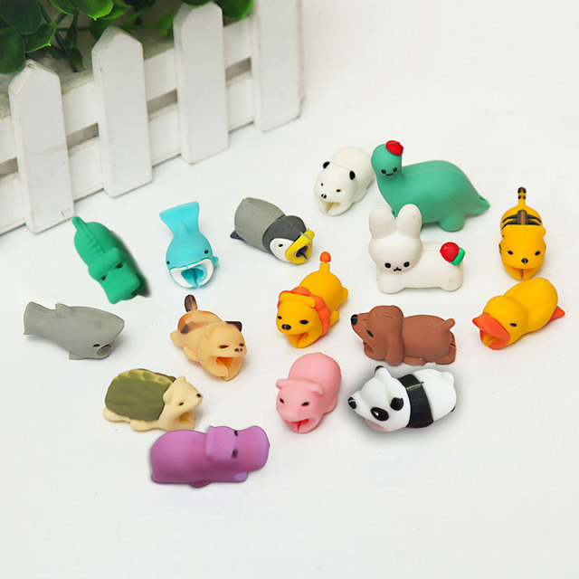 Cartoon Animal-Shaped Silicone Data Cable Protective Cover Flexible Foldable Anti-Break Random Delivery for Bathroom Living Room
