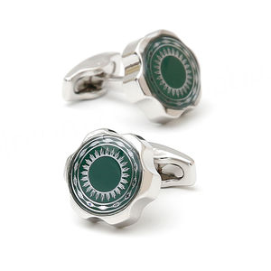 Boutons de manchette pour hommes minimalistes créatifs à succès avec un design floral vert en forme d'engrenage Boutons de manchette de haute qualité - Product Image 1