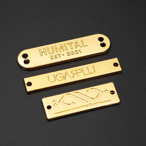 Sac or gravé hijab abaya écharpe chaussures personnalisé marque logo étiquette étiquette métal personnalisé placage vêtements étiquettes pour sacs à main - Product Image 3