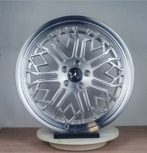 Cerchi in Lega di Alluminio Forgiati Lsgzl 5x114.3 5x130 5x127 per Mercedes C8 Ferrari, Ruote Personalizzate di Lusso da 16-26 Pollici - Product Image 3