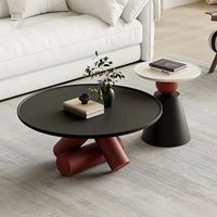 Table basse de style italien moderne minimaliste avec structure en acier géométrique, durable, écologique, facile à nettoyer, pour salon, petit appartement