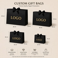Sac de shopping en papier couché personnalisé avec logo imprimé, poignée en ruban, pour emballage cadeau de vêtements de luxe, vente en gros, OEM