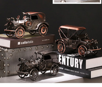 Ferronnerie antique modèle de voiture vintage ornements accessoires de décoration de maison personnalisés boîte de décoration de salon en métal de style rétro Design