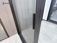 Puerta Corredera Interior Moderna de Triple Panel JINGCHEN, Marco Delgado de Aleación de Aluminio, Vidrio Templado Insonorizado, Color y Tamaño Personalizables