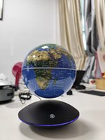 HCNT Magnétique Lévitation Globe Carte du Monde LED Lumière Flottant UFO Base Lampe pour Décoration Intérieure Cadeau de Mode pour Salon Plug-In