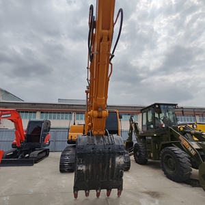 Excavatrice hydraulique sur chenilles d'occasion, travaux de terrassement, construction, Hyundai 220-9S, 22 tonnes, excavatrice d'occasion - Product Image 5