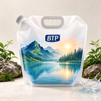 MOQ 100 Sachet Doypack imprimé personnalisé avec bec verseur et poignée en plastique, en Mylar transparent, 5L, pour boissons et champagne, résistant à l'humidité