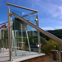 DF Outdoor Balkon Edelstahl-Deckhandlauf Pfosten für Treppen Edelstahl-Treppenhandlauf Edelstahl-Geländer