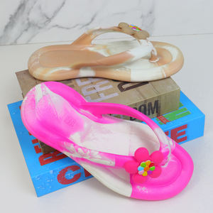 2024 chinois en gros pantoufle Femme été <span class=keywords><strong>plage</strong></span> tongs pantoufles pour dames - Product Image 5